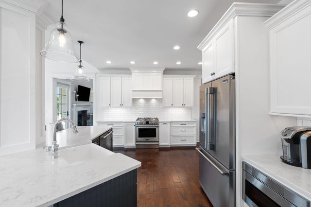 109 Mahin Trail, Versailles, KY 40383