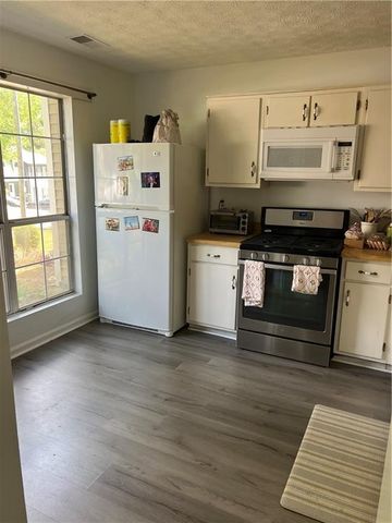 3583 Kennesaw Station Drive NW, Kennesaw, GA 30144