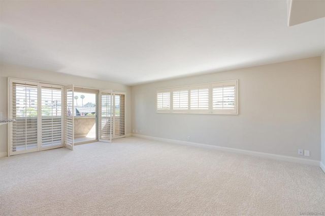 7635 Eads Ave 304, La Jolla, CA 92037