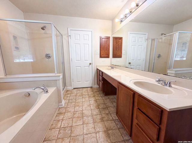 622 MESA LN, San Antonio, TX 78258
