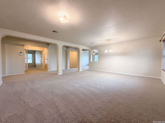 622 MESA LN, San Antonio, TX 78258