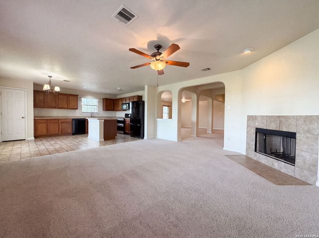 622 MESA LN, San Antonio, TX 78258