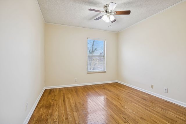 500 Paragon Mills Rd Apt M11, Nashville, TN 37211