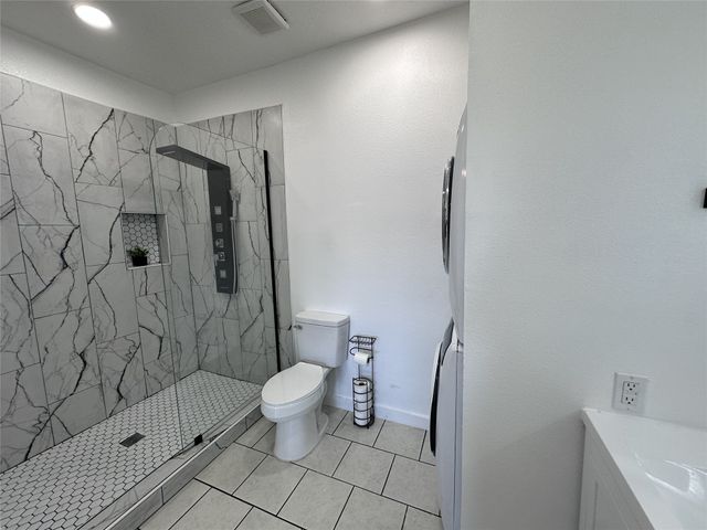 2164 Tanglewood Boulevard B202, Pottsboro, TX 75076