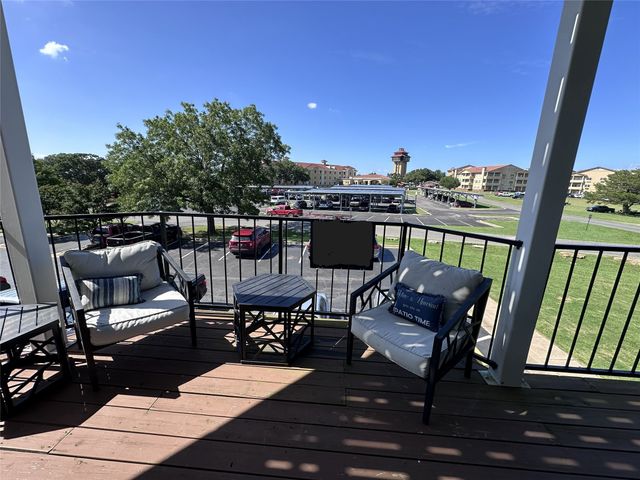 2164 Tanglewood Boulevard B202, Pottsboro, TX 75076