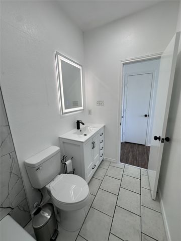 2164 Tanglewood Boulevard B202, Pottsboro, TX 75076