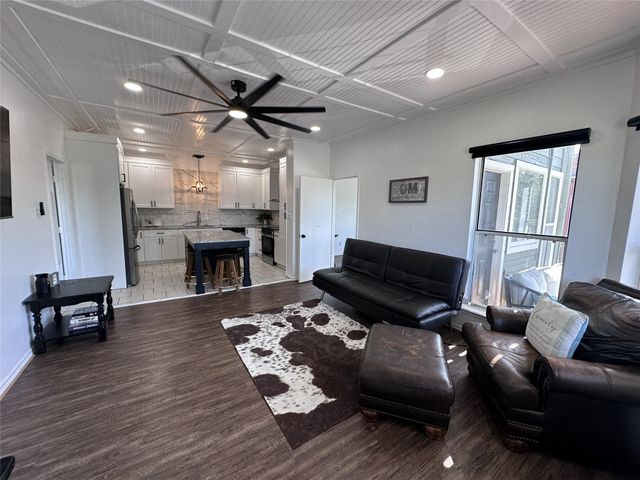 2164 Tanglewood Boulevard B202, Pottsboro, TX 75076