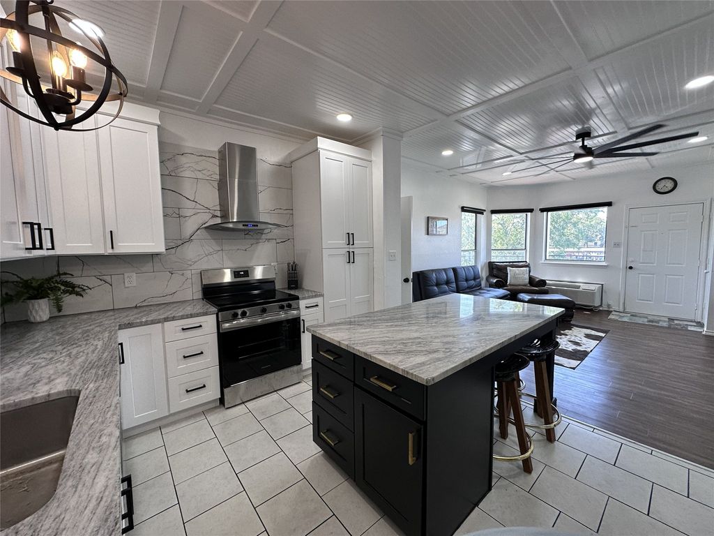 2164 Tanglewood Boulevard B202, Pottsboro, TX 75076