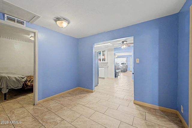 9113 W MONROE Street, Tolleson, AZ 85353