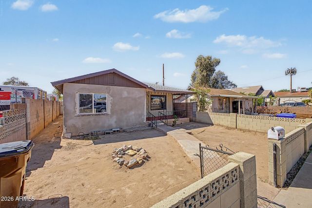 9113 W MONROE Street, Tolleson, AZ 85353