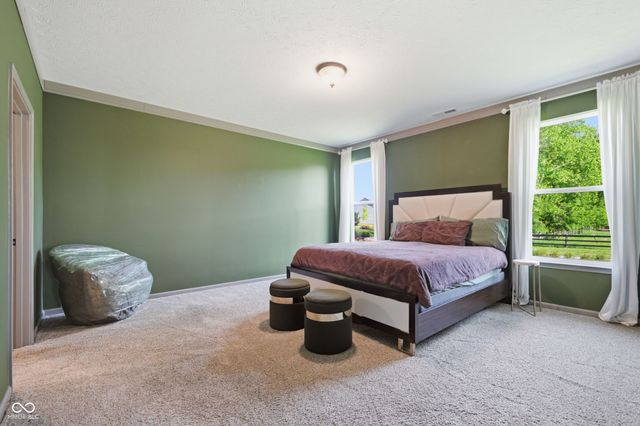 5722 Arctic Run Drive, Noblesville, IN 46062