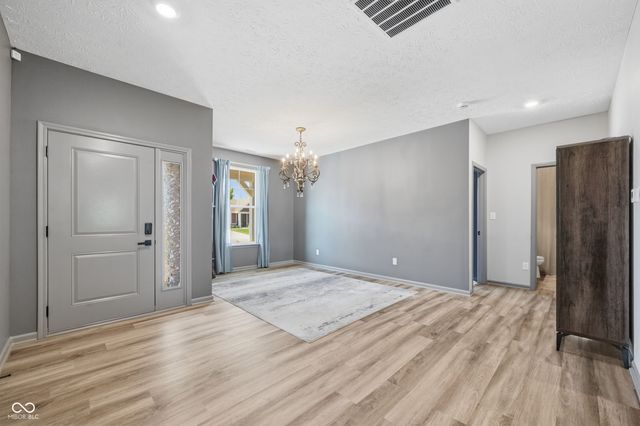 5722 Arctic Run Drive, Noblesville, IN 46062