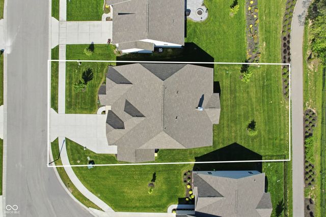 5722 Arctic Run Drive, Noblesville, IN 46062