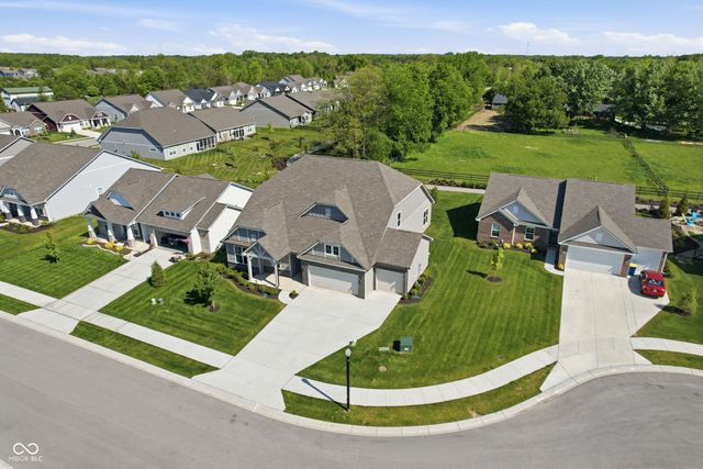 5722 Arctic Run Drive, Noblesville, IN 46062
