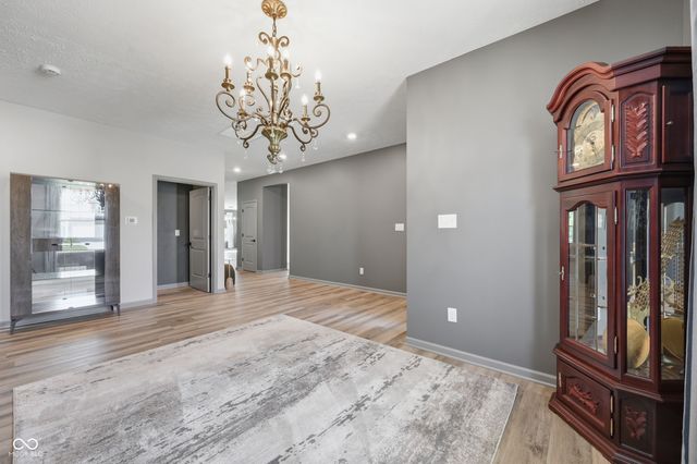 5722 Arctic Run Drive, Noblesville, IN 46062