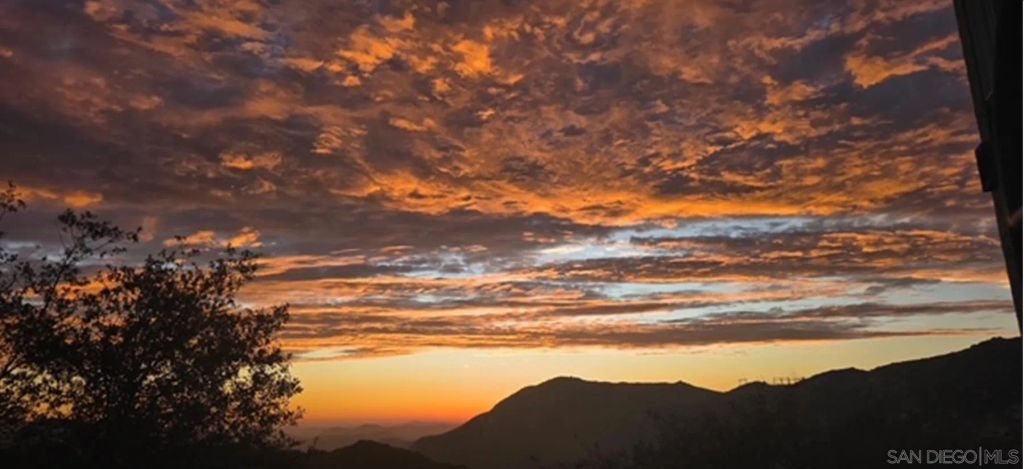 6402 Japatul Highlands Rd, Alpine, CA 91901