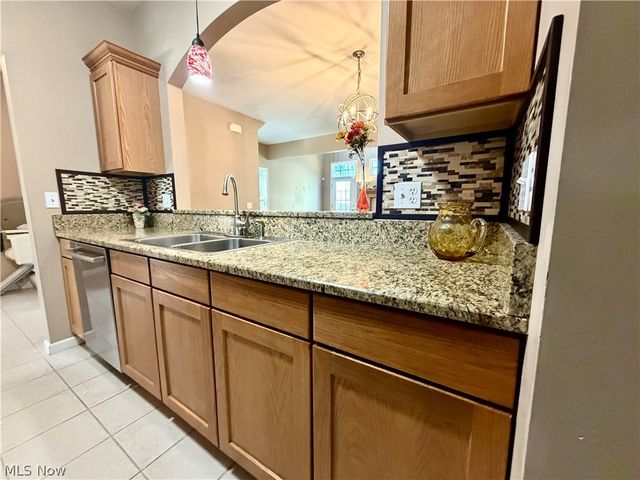 10945 Rocky Ledge Lane, Painesville, OH 44077