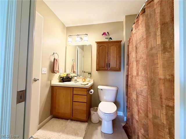 10945 Rocky Ledge Lane, Painesville, OH 44077