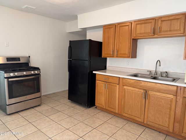 200 W HILL Drive, Avondale, AZ 85323