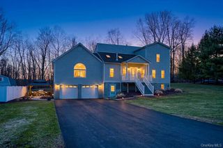 12 Jay Lane, Hopewell Junction, NY 12533