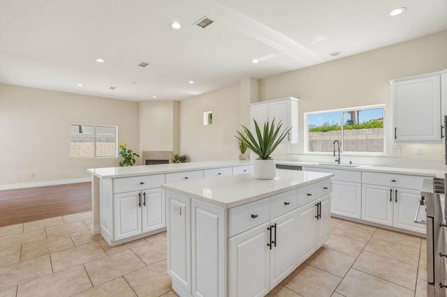74580 Daylily Circle, Palm Desert, CA 92260