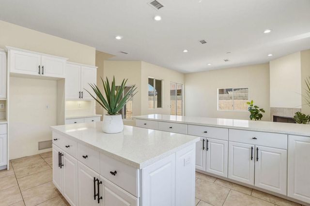 74580 Daylily Circle, Palm Desert, CA 92260