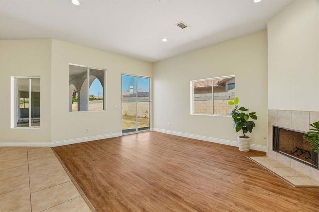 74580 Daylily Circle, Palm Desert, CA 92260
