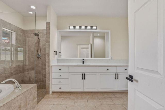74580 Daylily Circle, Palm Desert, CA 92260