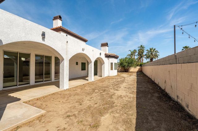74580 Daylily Circle, Palm Desert, CA 92260