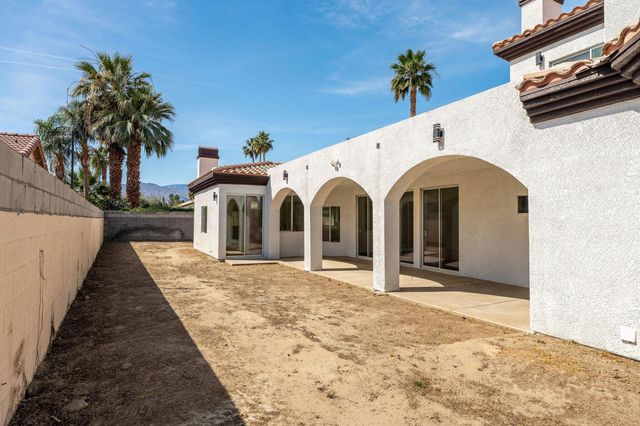 74580 Daylily Circle, Palm Desert, CA 92260