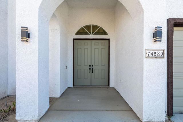 74580 Daylily Circle, Palm Desert, CA 92260