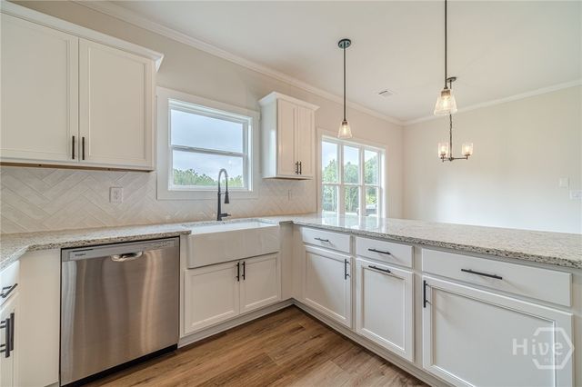 215 Pinewood Drive, Covington, GA 30014