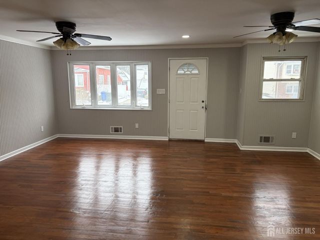 162 Holly Street, Port Reading, NJ 07064