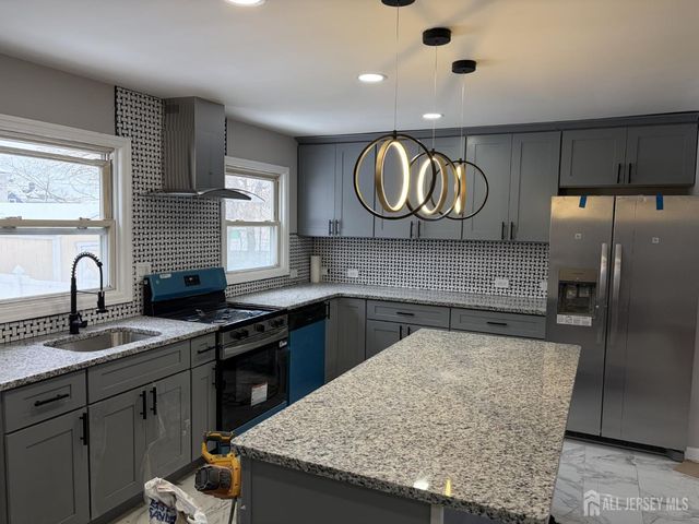 162 Holly Street, Port Reading, NJ 07064