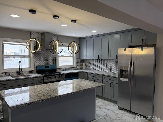 162 Holly Street, Port Reading, NJ 07064