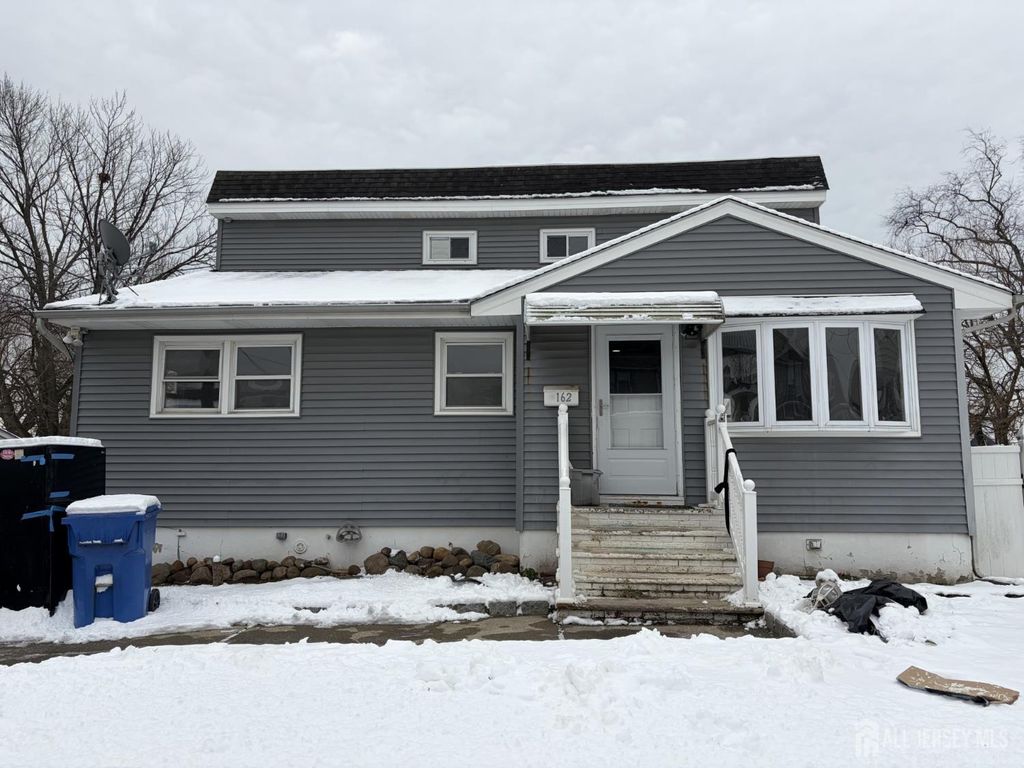 162 Holly Street, Port Reading, NJ 07064