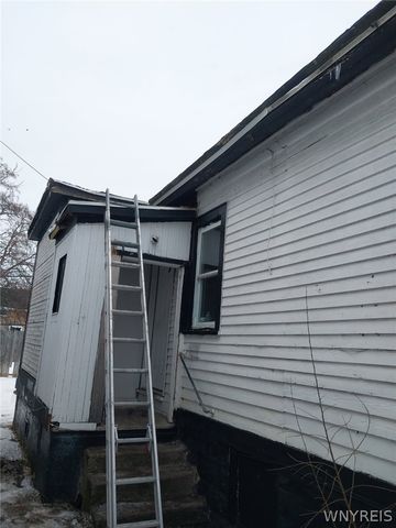 214 Rhode Island Street, Buffalo, NY 14213