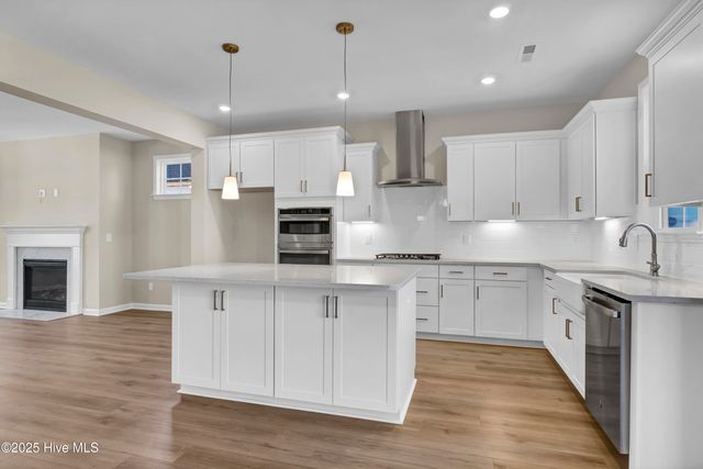 1165 Sunwater Terrace, Leland, NC 28451