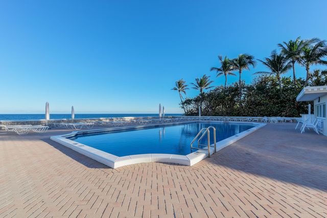 2295 S Ocean Boulevard 505, Palm Beach, FL 33480