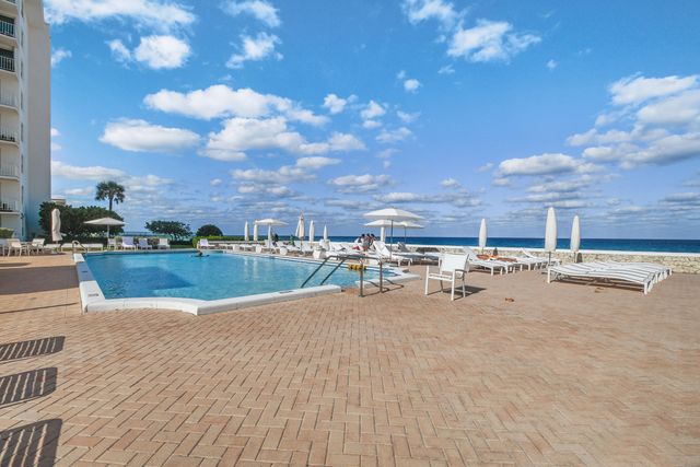 2295 S Ocean Boulevard 505, Palm Beach, FL 33480