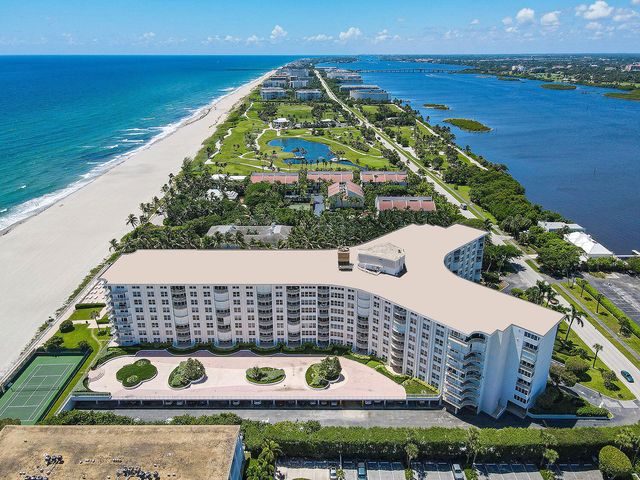 2295 S Ocean Boulevard 505, Palm Beach, FL 33480