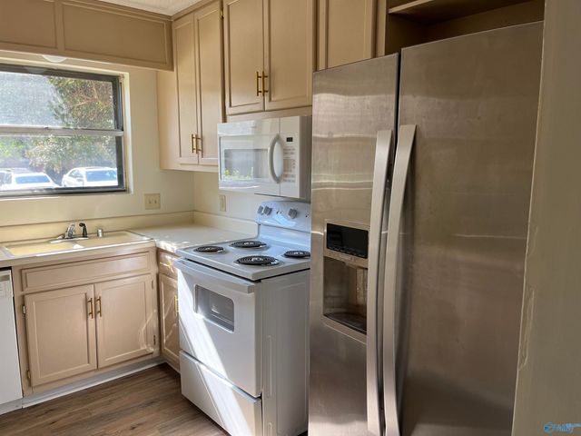 2307 SW Colony Drive, Huntsville, AL 35802