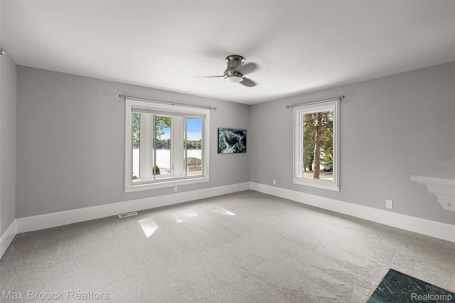 3642 Orchard Lake Road, West Bloomfield Charter Township, MI 48324