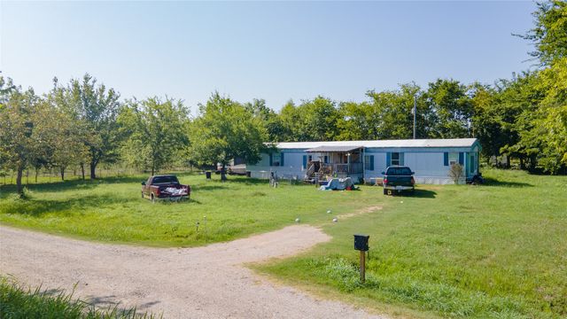 2197 Private Road 3342, Greenville, TX 75402