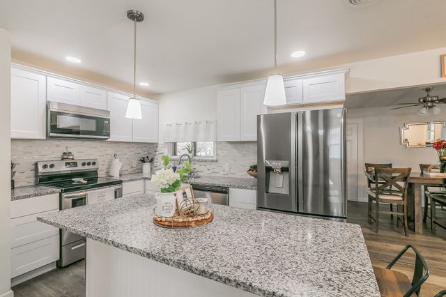 5036 Nadine Drive, Haltom City, TX 76117
