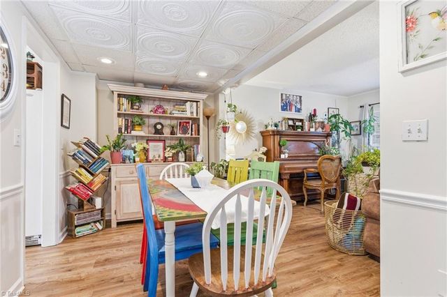 3949 Valley Court C, Winston-salem, NC 27106