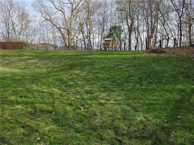 35 Beallsville Rd, East Bethlehem, PA 15333