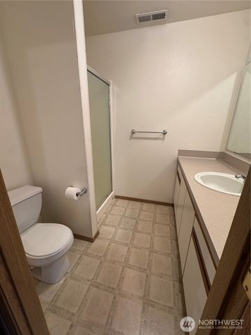 4825 43rd Lane SE, Lacey, WA 98503