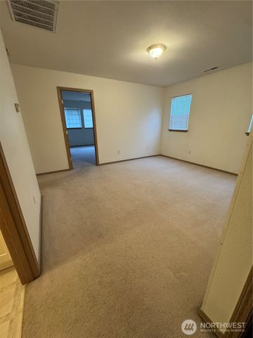 4825 43rd Lane SE, Lacey, WA 98503