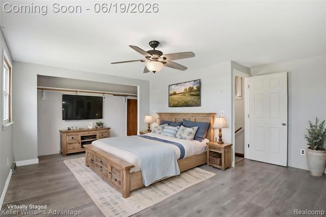13592 Berwyn, Redford, MI 48239